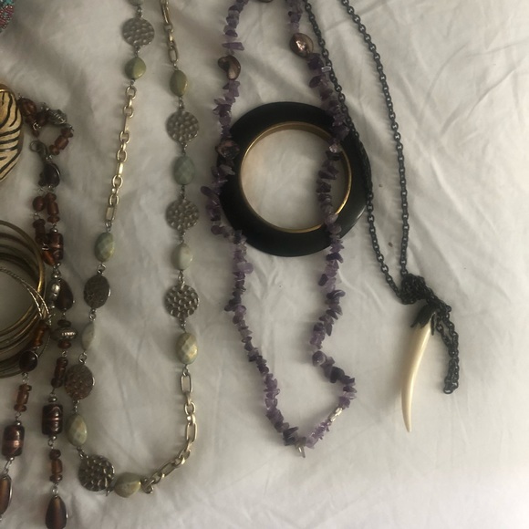 Necklaces and bracelets - Picture 6 of 8